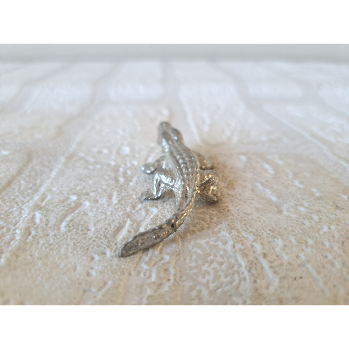 Krokodil, metaal 6x2x1cm - dierfiguren