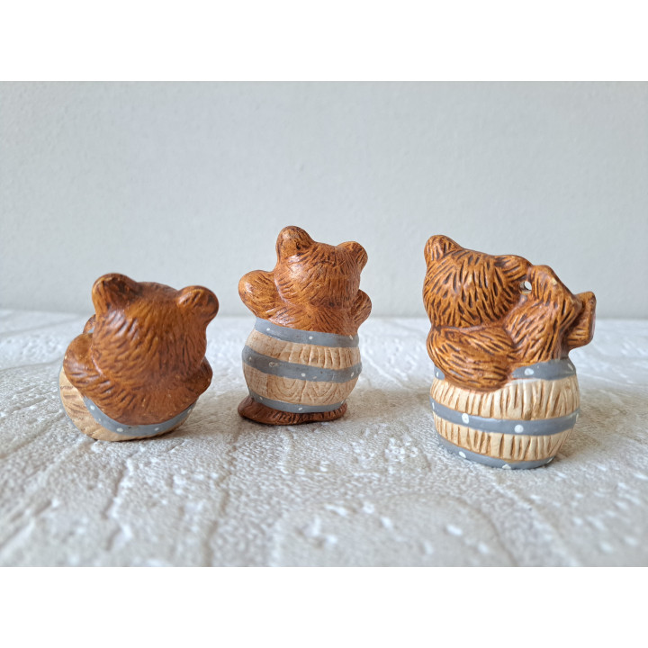 Set beren met vat, aardewerk 4x3.5x6cm - dierfiguren