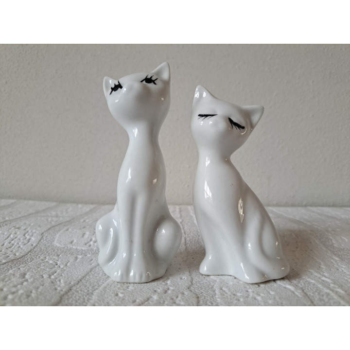 Male Female Cat Porcelain Figurine Couple Decor