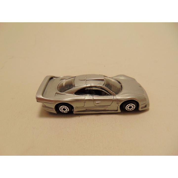 Mercedes CLK GTR 1:64 Maisto zilverkleurig