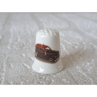 Peugeot 203 taxi uit 1954 vingerhoedje