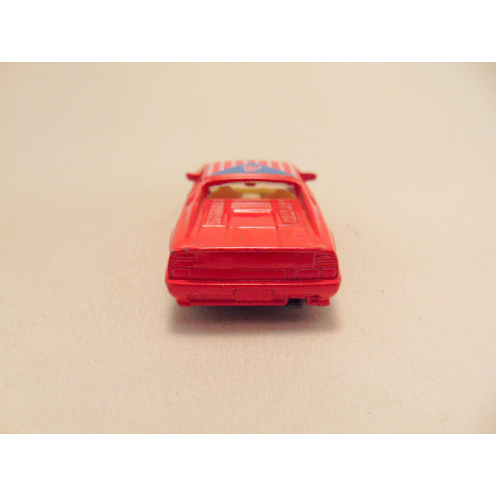 Nissan Mid 4 1:64 Maisto rood