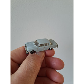 Mercedes Benz 220 SE 1:86 Norev 505, kunststof