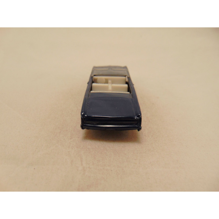 Pontiac GTO cabrio 1:64 Valvoline donkerblauw