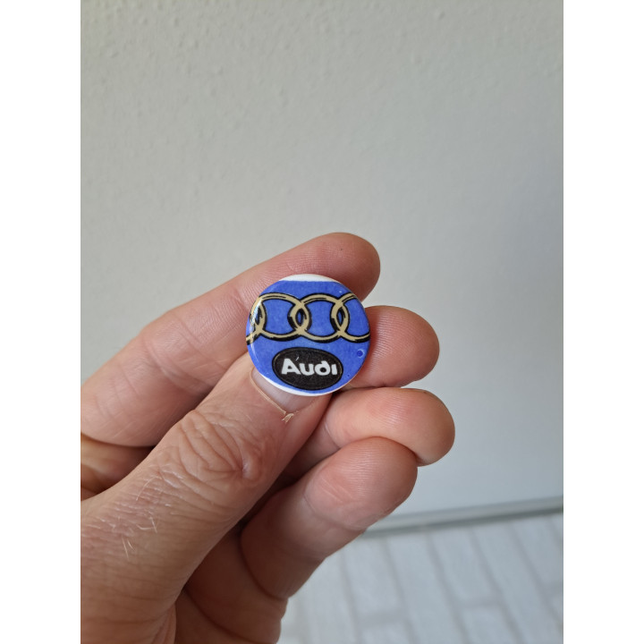 Porselein knoop met Audi logo D2.5xH1.5cm