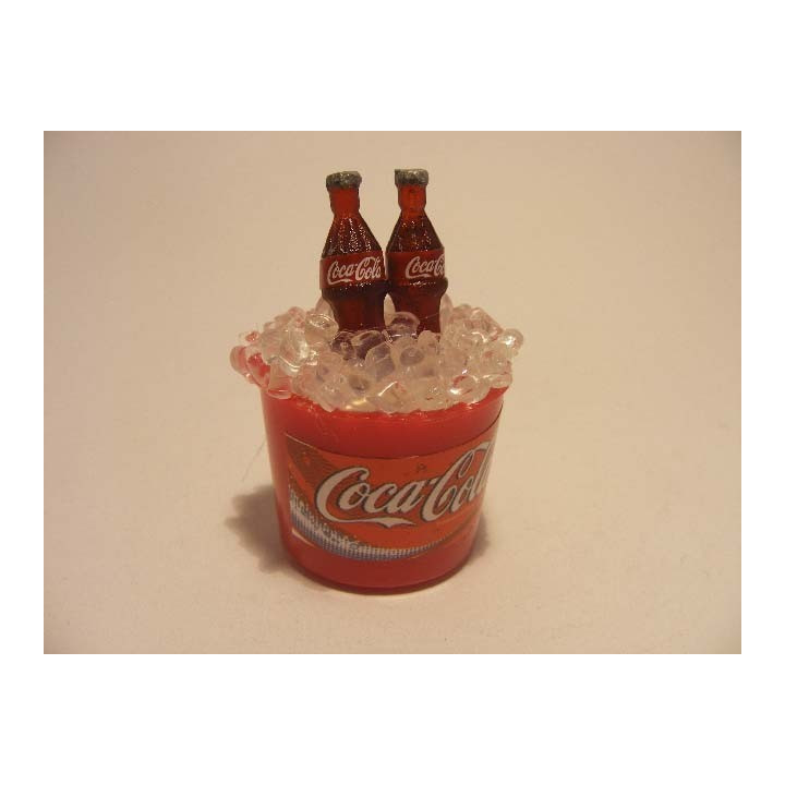 Coca Cola flesjes in koelemmer koelkastmagneet