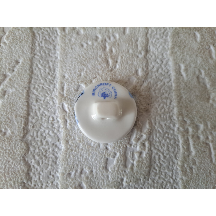 Porselein knoop Pinguin danst Birchcroft D2.5xH1.5cm - Verzamelobject