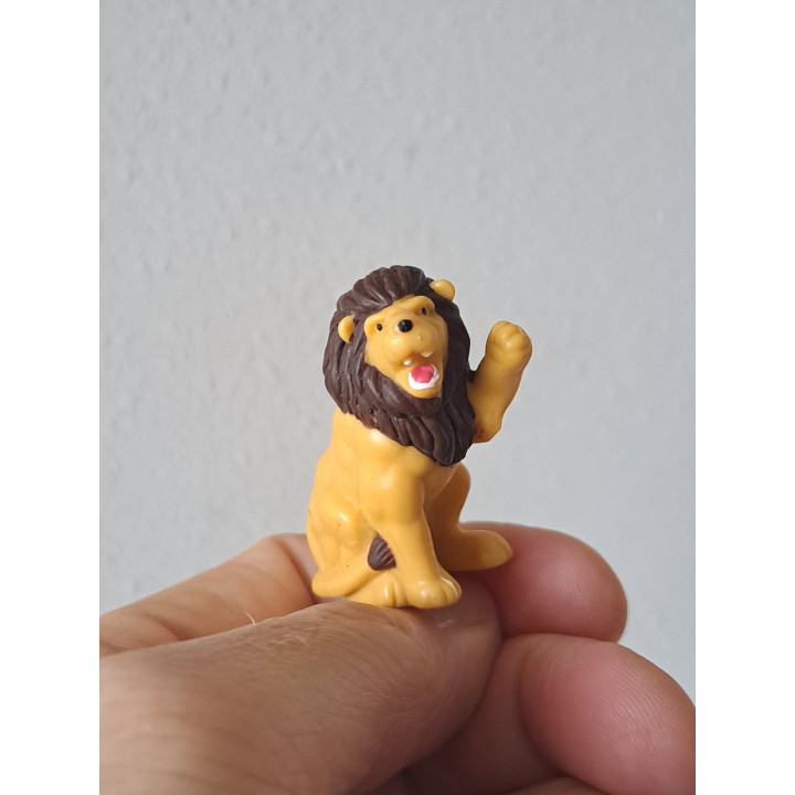 Leeuw, MEG 1997, rubber 4x2x4.5xcm