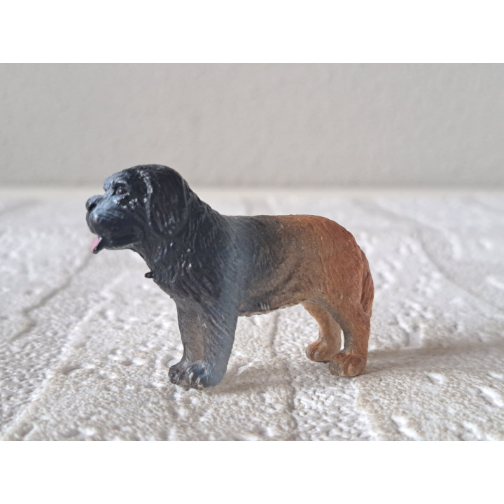 Sint Bernard hond, rubber 5.5x1.5x3.5cm - dierfiguren