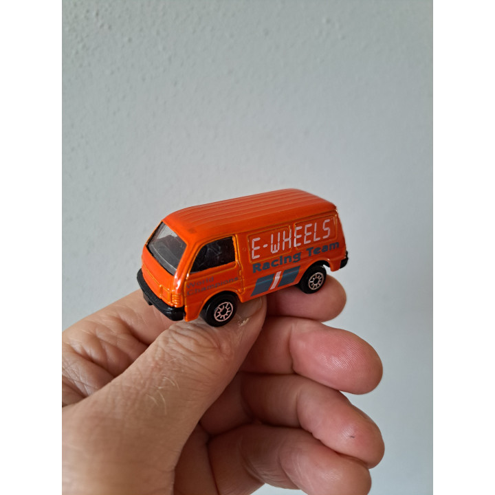 Ford Econovan E-WHEELS racing team 1:64 Maisto