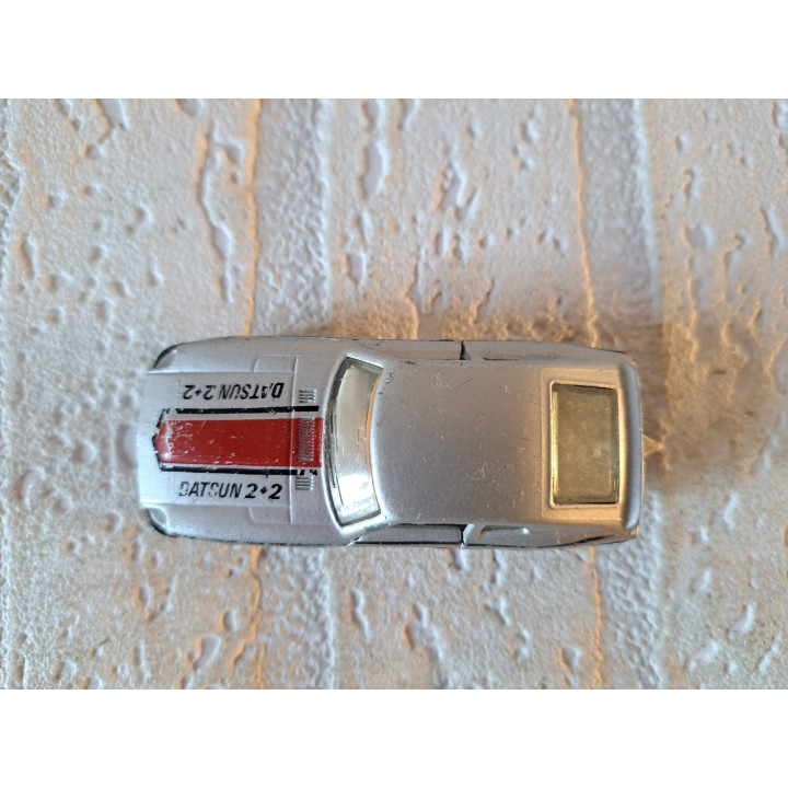 Datsun 260 Z 2+2 1:64 Matchbox MB67 (2) - modelauto