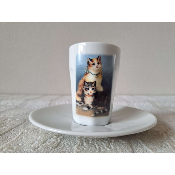 Kop en schotel met poesen tekening, porselein D12.5xH8cm - handgemaakt