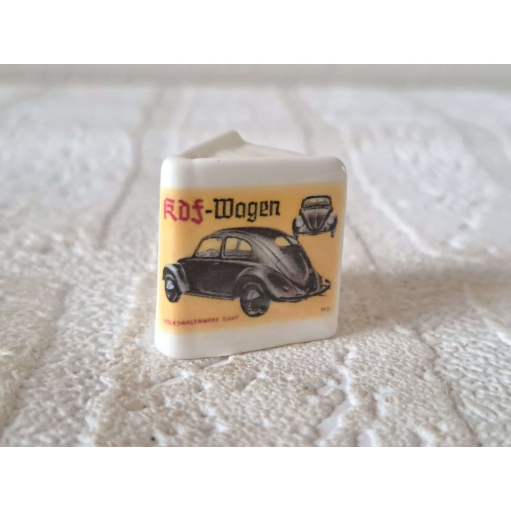 Boekje met Volkswagen kever 1939, porselein 2.5x2.5x2.5cm - handgemaakt