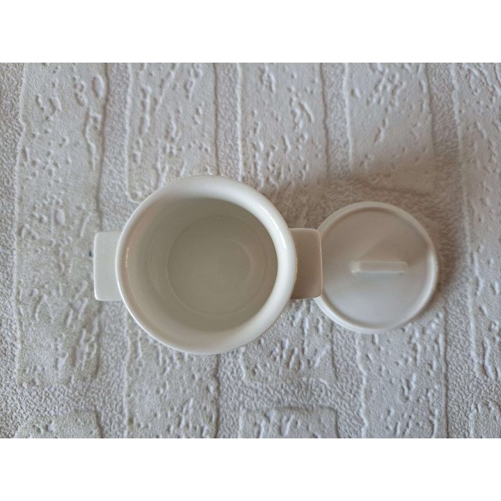 Suikerpotje met Volkswagen kever oldtimer, porselein D7xH8cm - handgemaakt