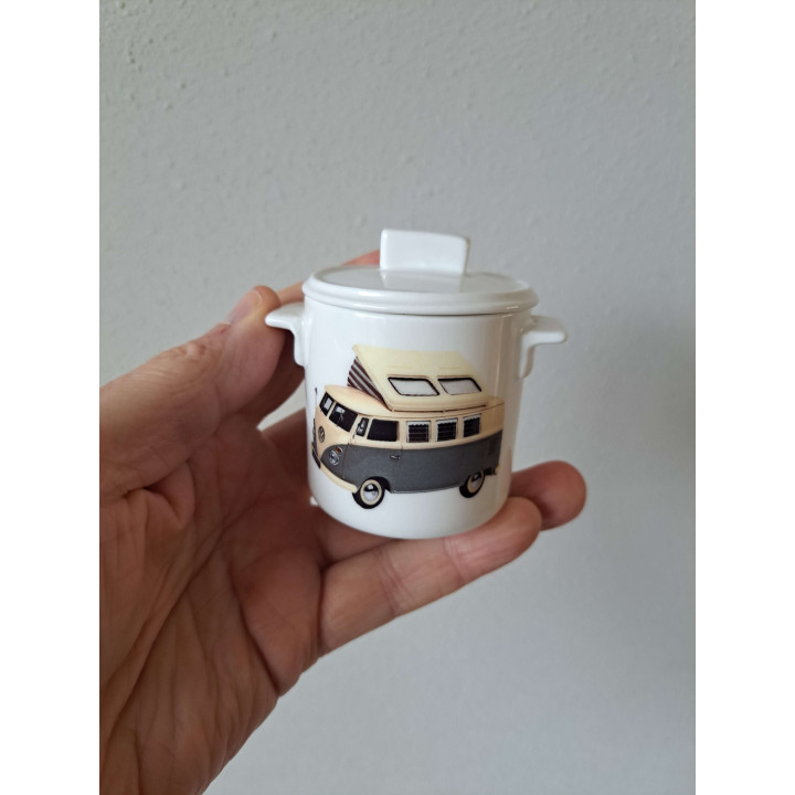 Suikerpotje met Volkswagen bus T1 camper, porselein D7xH8cm - handgemaakt
