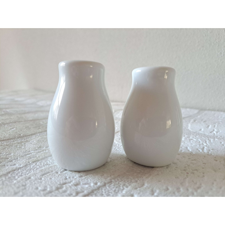 Volkswagen kever peper en zoutstel, porselein D4xH6.5cm - peper en zoutstellen