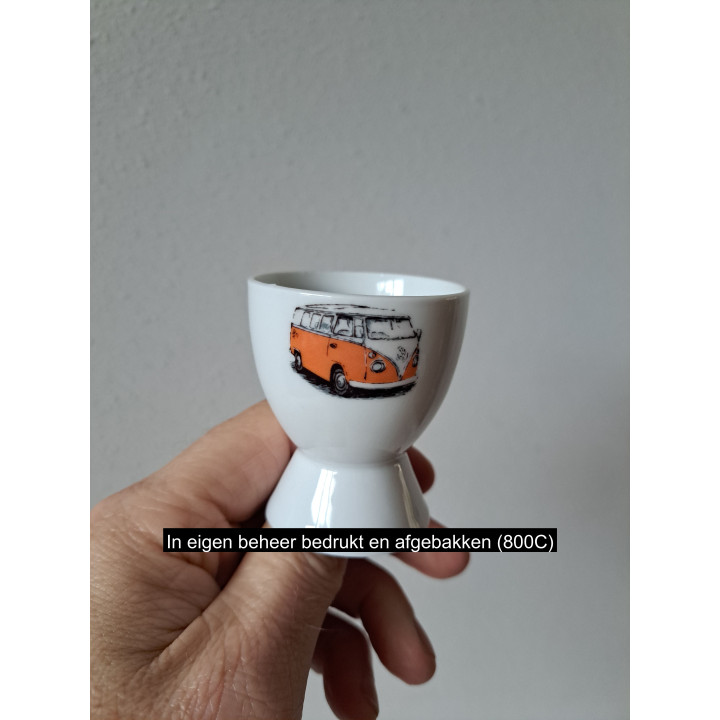 Eierdopje met oranje Volkswagen bus, porselein D4.5xH6cm