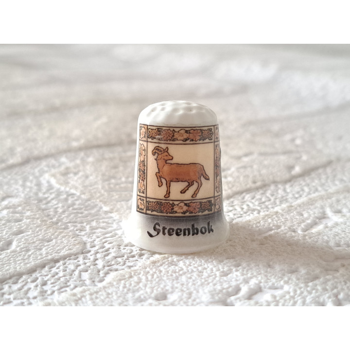 Astrologisch sterrenbeeld Steenbok vingerhoedje