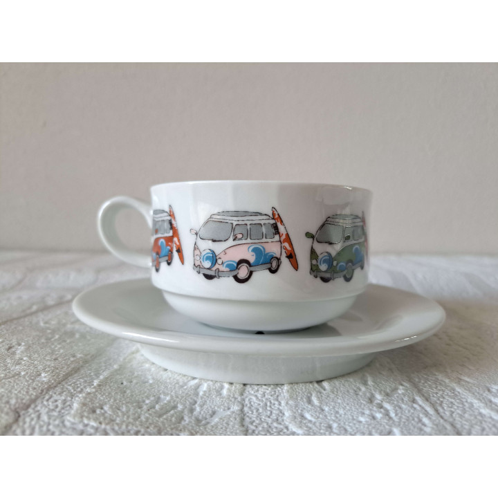 Kop en schotel Volkswagen bussen, porselein D14.5xH6cm - handgemaakt