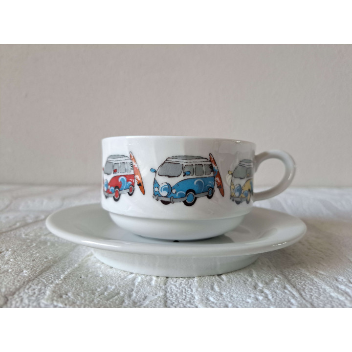 Kop en schotel Volkswagen bussen, porselein D14.5xH6cm - handgemaakt