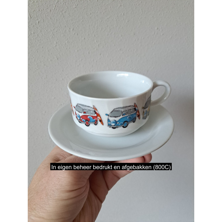 Kop en schotel Volkswagen bussen, porselein D14.5xH6cm