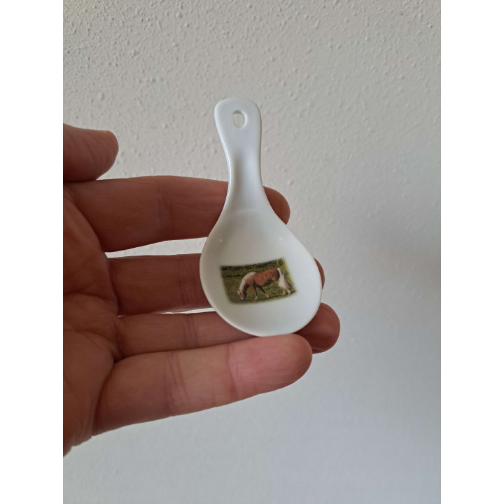 Amuselepel met Paard, porselein 10x5x5cm- handgemaakt