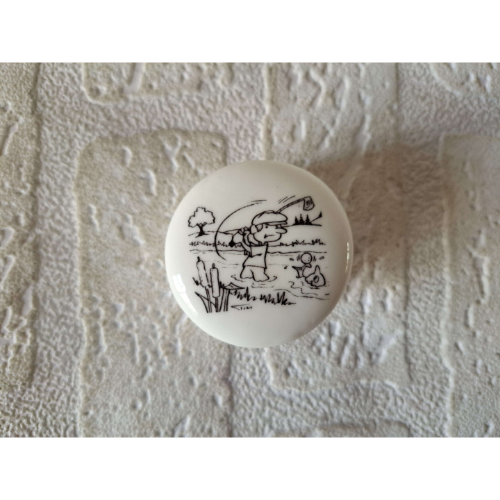 Pillendoosje met golfspeler porselein D4.5xH2.5cm - handgemaakt