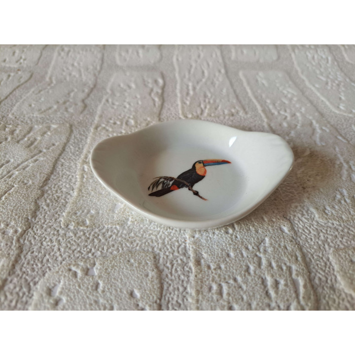 Amuseschaal met Toekan vogel, porselein 9x7x2cm - handgemaakt