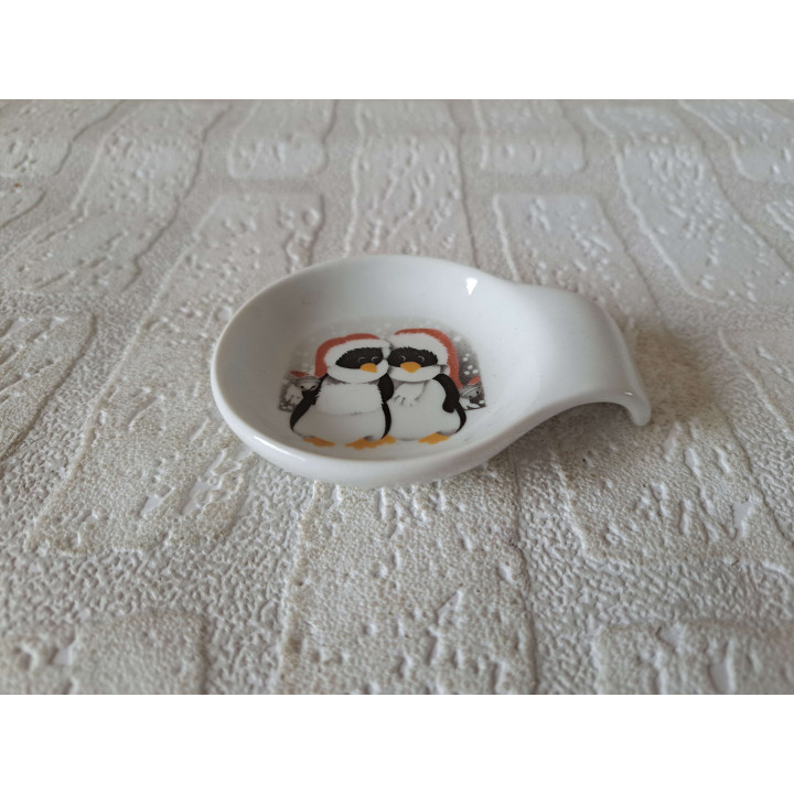 Amuseschaal met bloemen, porselein 9x7x2cm - handgemaakt