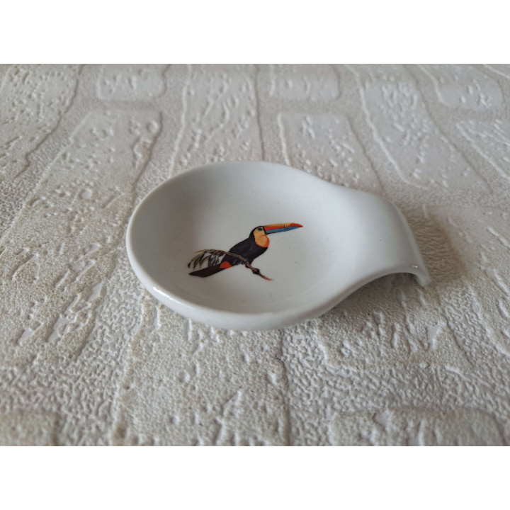 Amuseschaal met Toekan vogel, porselein 9x7x2cm - handgemaakt