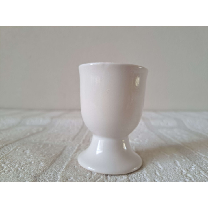 Eierdopje met Panda beer, porselein D5xH7cm - handgemaakt