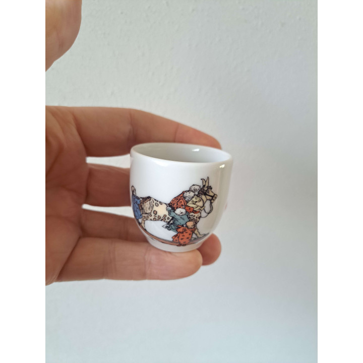 Eierdopje met hobbelpaard, porselein D4.5xH4.5cm - handgemaakt