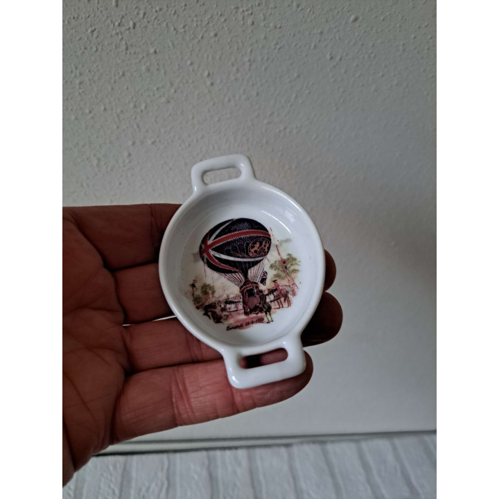 Amuseschaaltje met Murano luchtballon, Porselein 8.5x6x2cm - handgemaakt