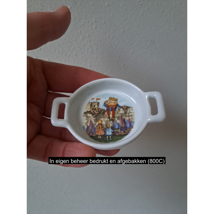 Amuseschaaltje met Humpty Dumpty, Porselein 8.5x6x2cm