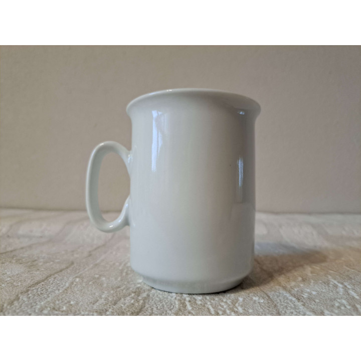 Mok beker met dobbelstenen tekening, Porselein D7.5xH9.5m - handgemaakt