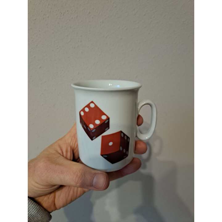 Mok beker met dobbelstenen tekening, Porselein D7.5xH9.5m - handgemaakt