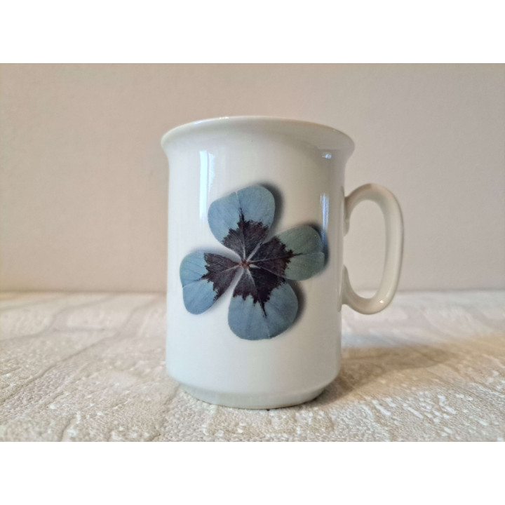 Mok beker met klavervier blad, Porselein D7.5xH9.5m - handgemaakt