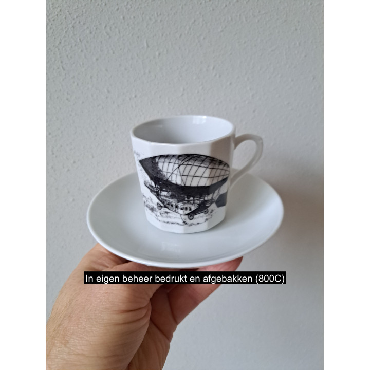 Kop en schotel Robert Welch luchtschip, porselein D14xH8cm