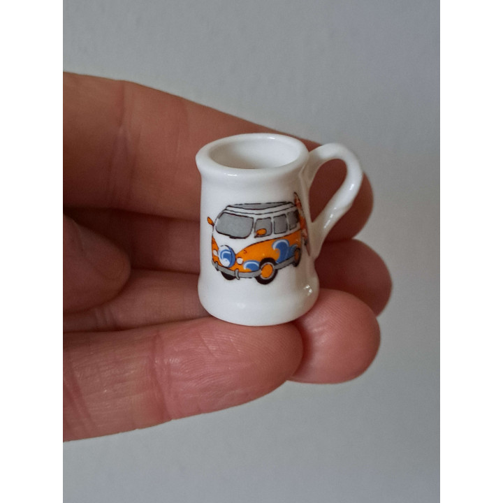 Porselein bierpul, Volkswagen bus met surfplank, D2xH3cm oe - handgemaakt