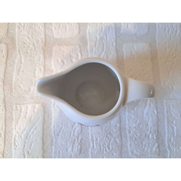 Melkkan met Pandabeer, porselein 11x7.5x8cm - handgemaakt