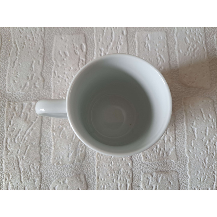 Mok beker B-17 Flying Fortress vliegtuig, Porselein D8xH10cm - handgemaakt