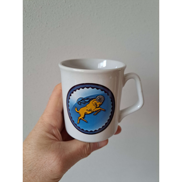 Beker mok sterrenbeeld Ram, Porselein D8xH9.5cm - handgemaakt