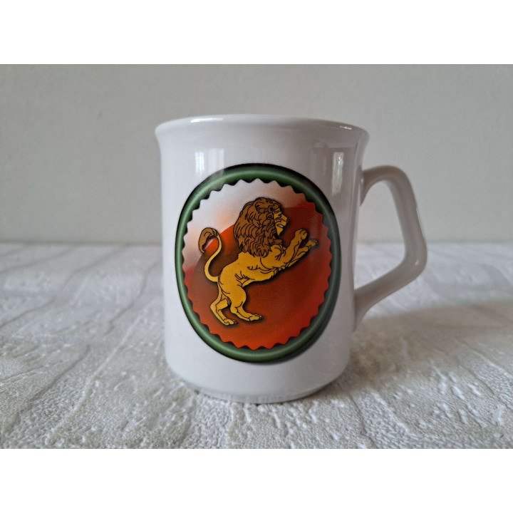 Beker mok sterrenbeeld Leeuw, Porselein D8xH9.5cm - handgemaakt