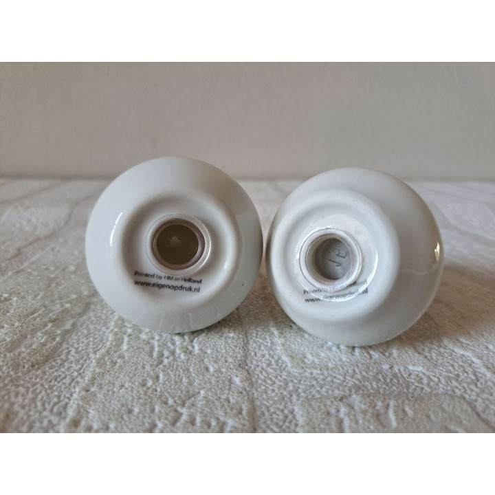 Volkswagen bus peper en zoutstel porselein D5.5xH8cm gl - peper en zoutstellen