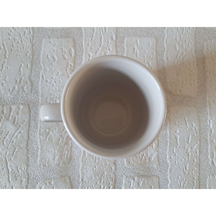 Beker mok met Volkswagen kever, porselein D7.5xH9cm - handgemaakt