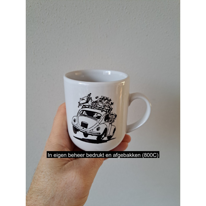 Beker mok met Volkswagen kever, porselein D7.5xH9cm