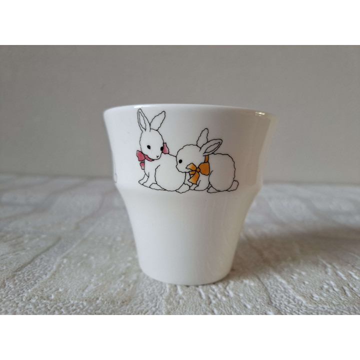 Kop en schotel set met konijnen, porselein 26x18x9cm - handgemaakt