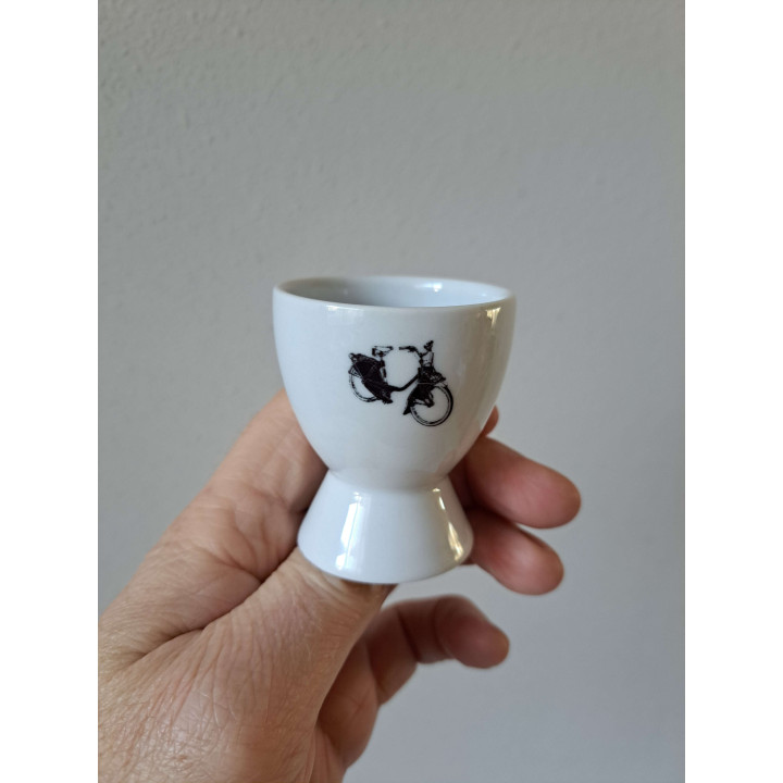 Eierdopje met Solex motorfiets, porselein D5xH6cm - handgemaakt