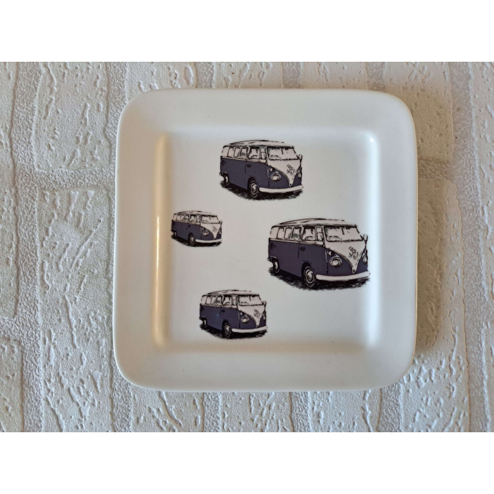 Ontbijtbord met blauwe Volkswagen bus, porselein 17x17cm - handgemaakt