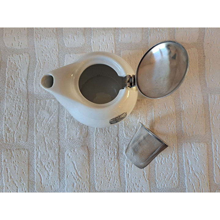 Theepot met zeef, Volkswagen bus, porselein 17x12x10cm - handgemaakt